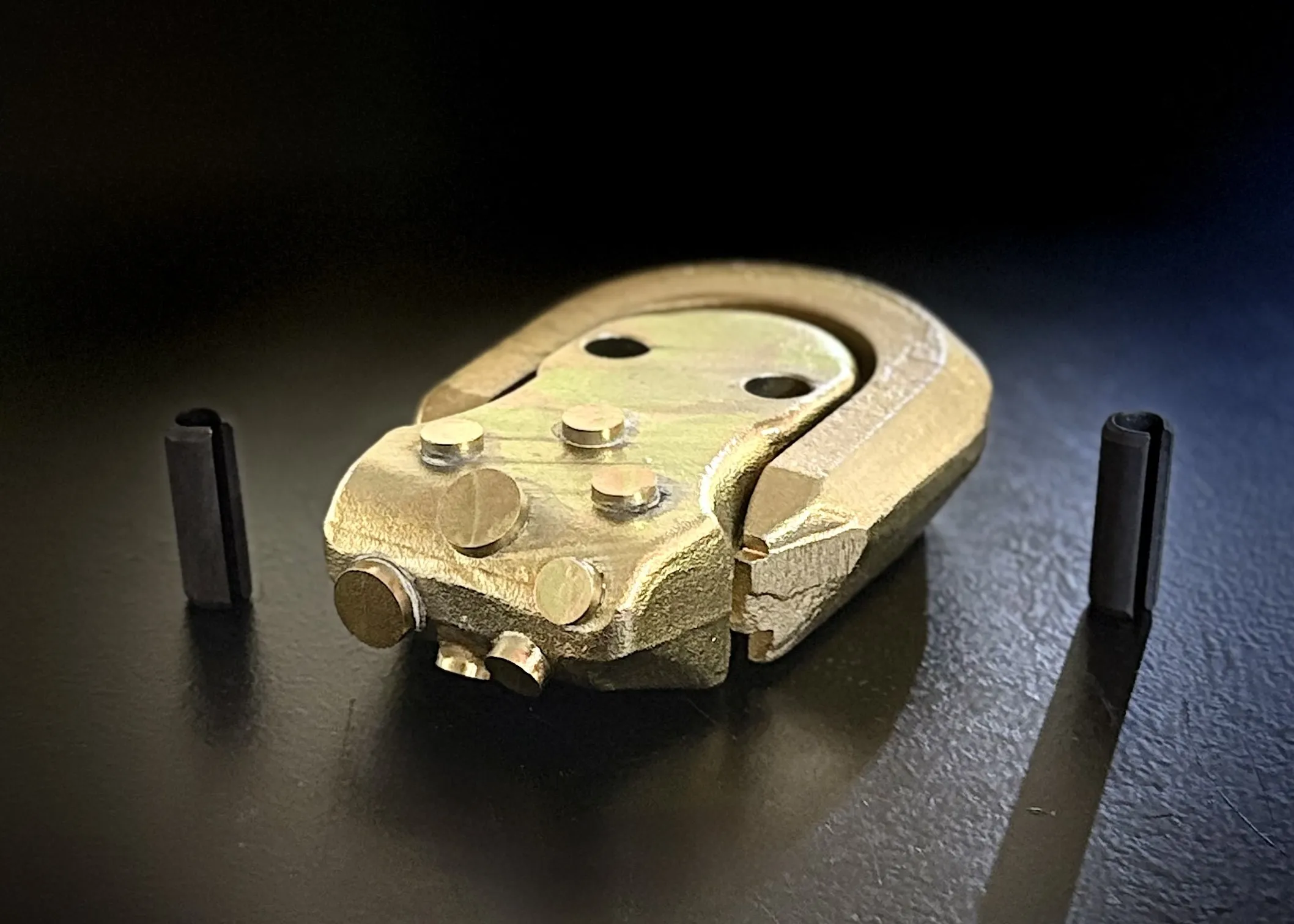 Triscar At Nalı Çarık Elmas